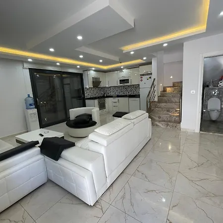 Denize 200 Metre Mustakil Inst Mariyatourdidim Mesajlara Sizde Onaylamadan Yanit Verilmiyor Instgrm Sayfamiza Yazabilirsiniz Villa