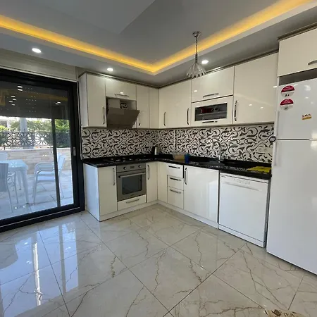 Denize 200 Metre Mustakil Inst Mariyatourdidim Mesajlara Sizde Onaylamadan Yanit Verilmiyor Instgrm Sayfamiza Yazabilirsiniz Villa *